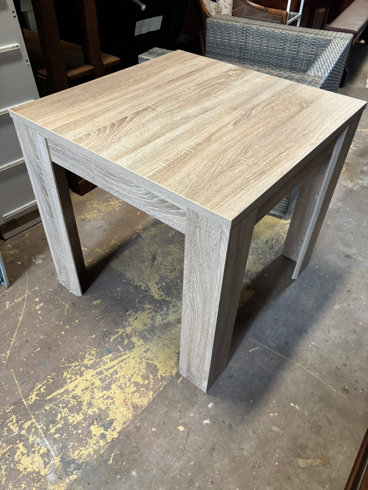 Eettafel klein formaat - 80x80x78H, 1025xe, 200 cm of meer, Zo goed als nieuw, Re