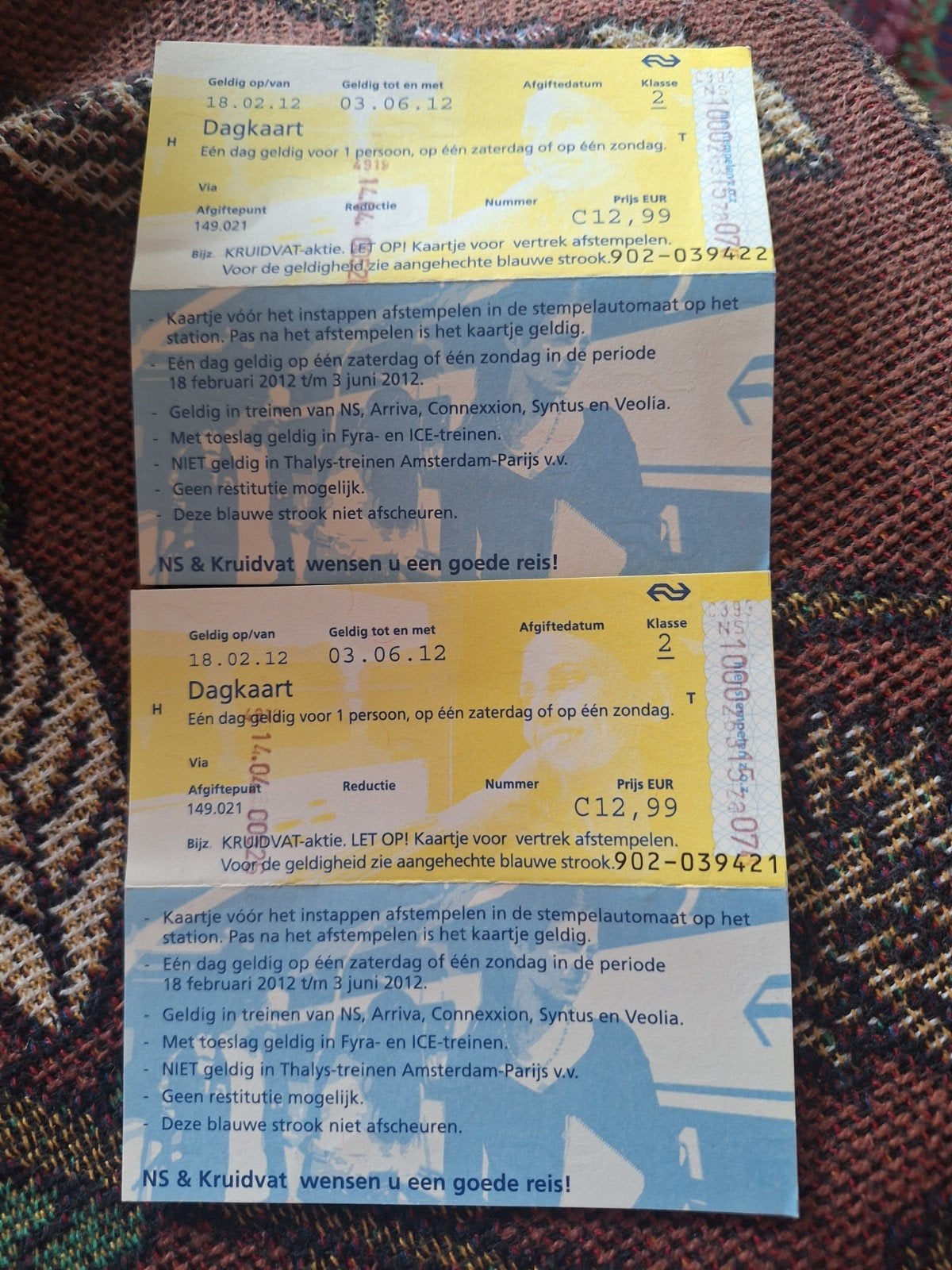 2 dagkaarten  uit 2012 trein ns, Verzenden, Trein, Overige typen