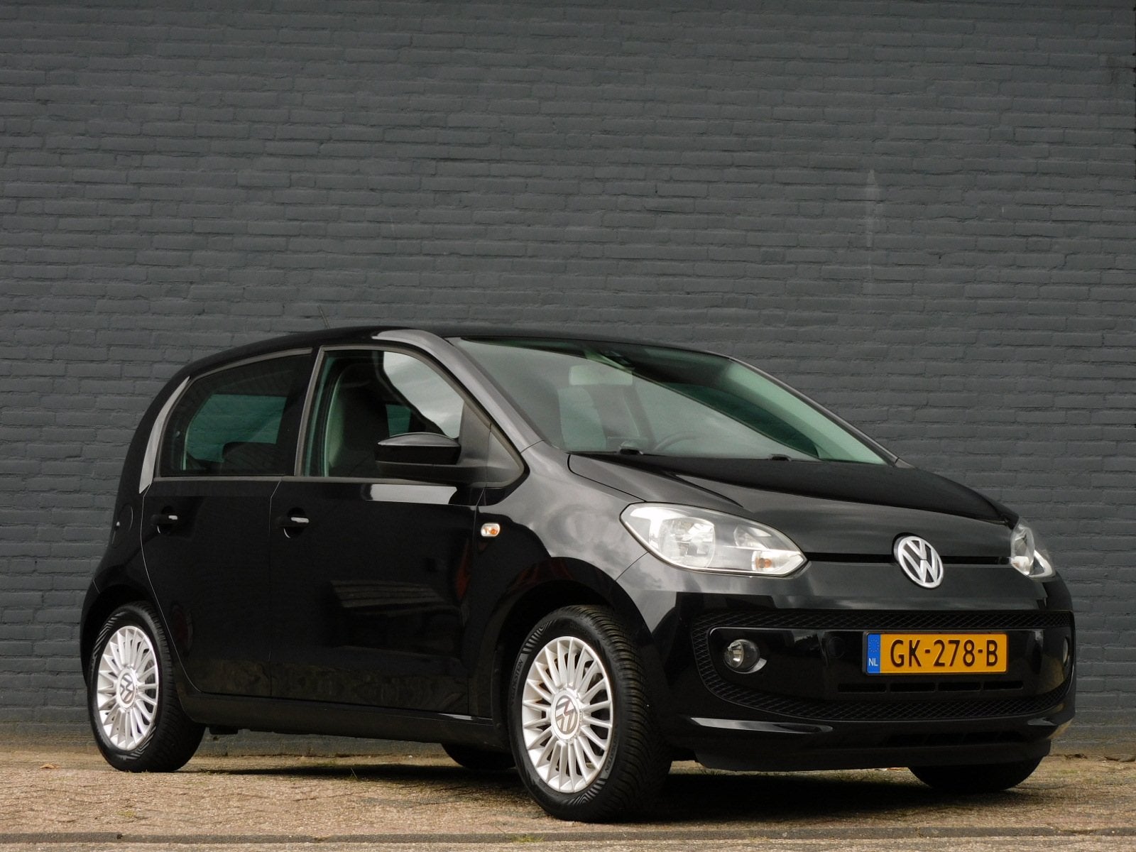 Foto 2 van Volkswagen up! 1.0 high up! BlueMotion TOPSTAAT! 1e EIGENAAR