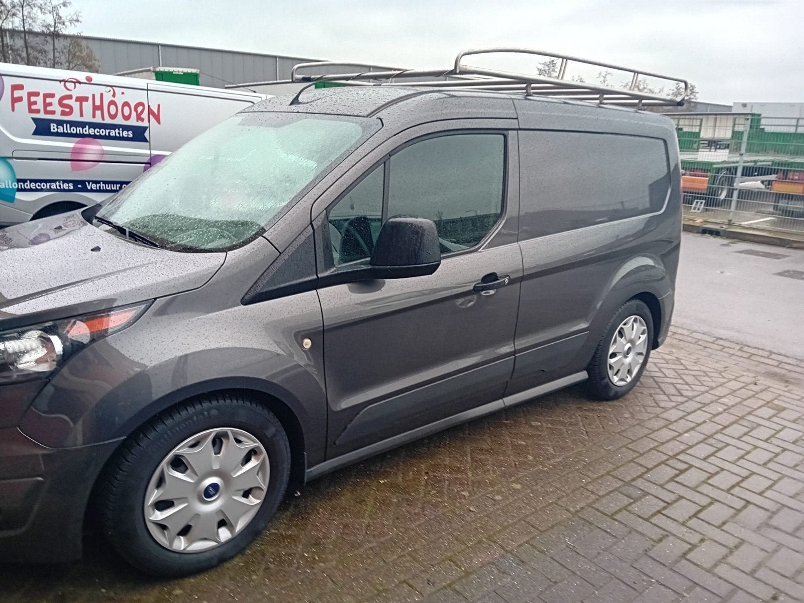 Ford connect rvs equinox imperiaal, Ophalen, Nieuw