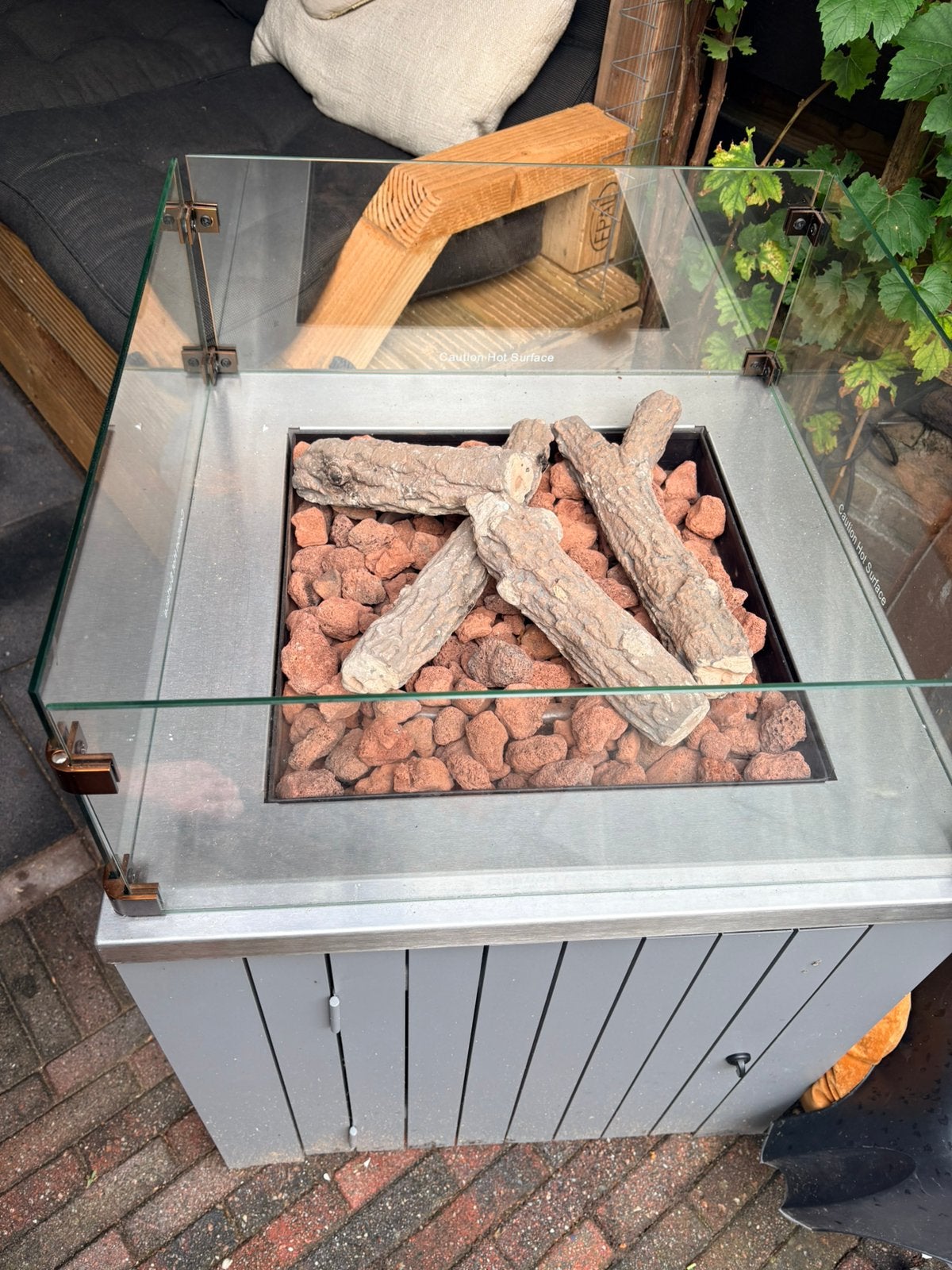 Vuurtafel, Ophalen, Zo goed als nieuw