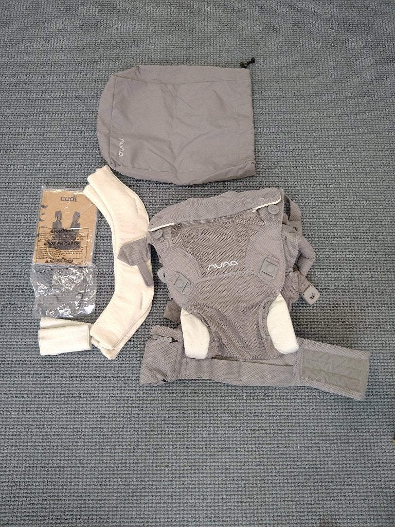 Nuna cudl newborn draagzak (3,5 - 16 kg), Overige merken, Buik of Rug, Ophalen of Verzenden, Zo goed als nieuw