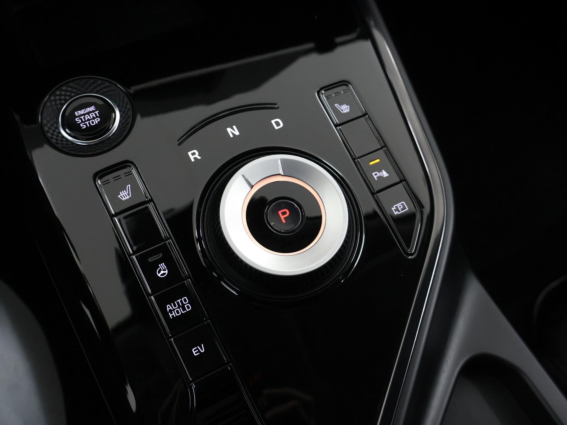 Foto 24 van Kia Niro 1.6 GDi PHEV DynamicPlusLine Edition | 18” lichtm