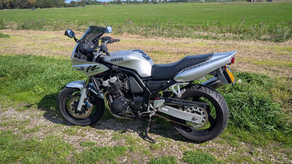 Yamaha fazer 400 kopen of ruilen voor een Burgman, 400 cc, 4 cilinders, Motorrijbewijs A, Gebruikt