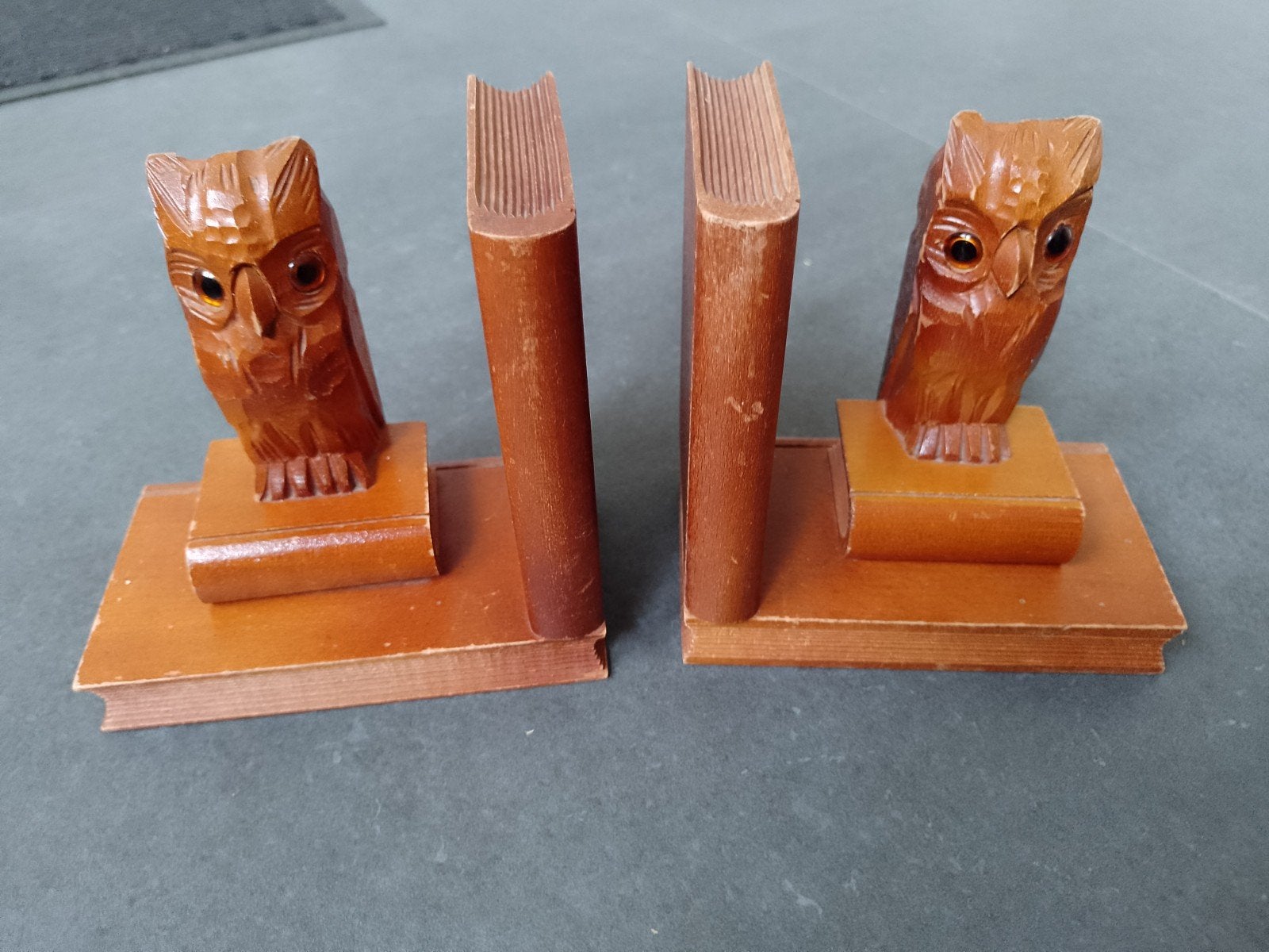 Vintage boeken steunen uil, Ophalen