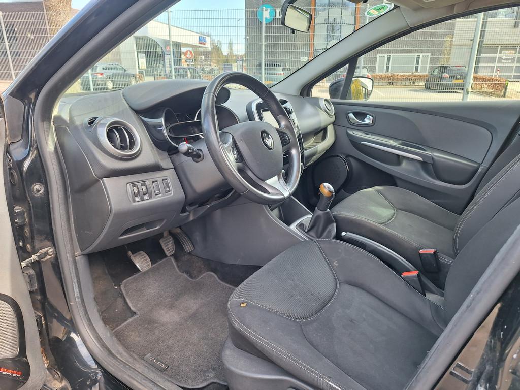 Renault Clio Estate 1.5 dCi ECO Night&Day (bj 2015), Voorwielaandrijving, Euro 5, Gebruikt, 4 cilinders