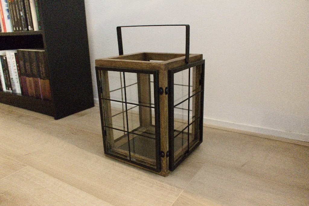 Rivièra Maison lantaarn hout industrieel, Huis en Inrichting, Woonaccessoires | Kandelaars en Kaarsen, Ophalen, 31 cm, Gebruikt