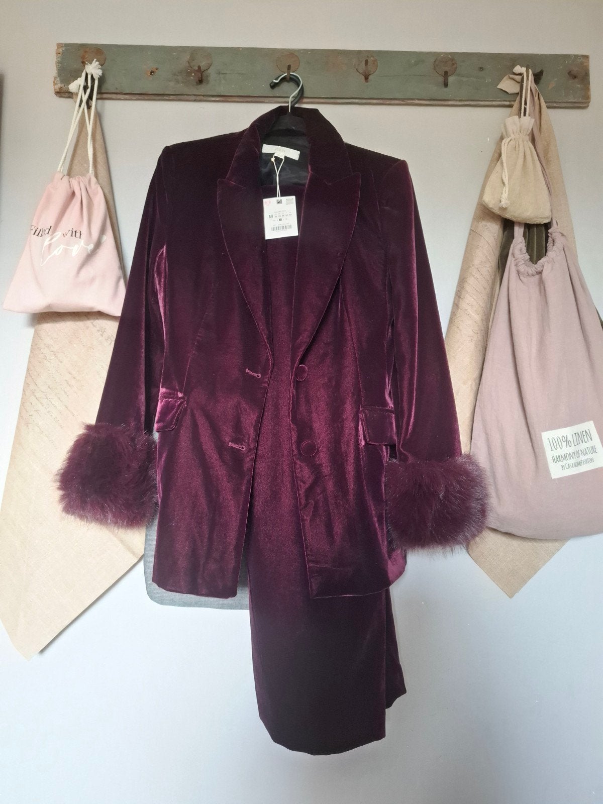 Zara Nieuw Velours Fluweel Pak met details, Maat 38/40 (M), Kostuum of Pak, Zara, Nieuw