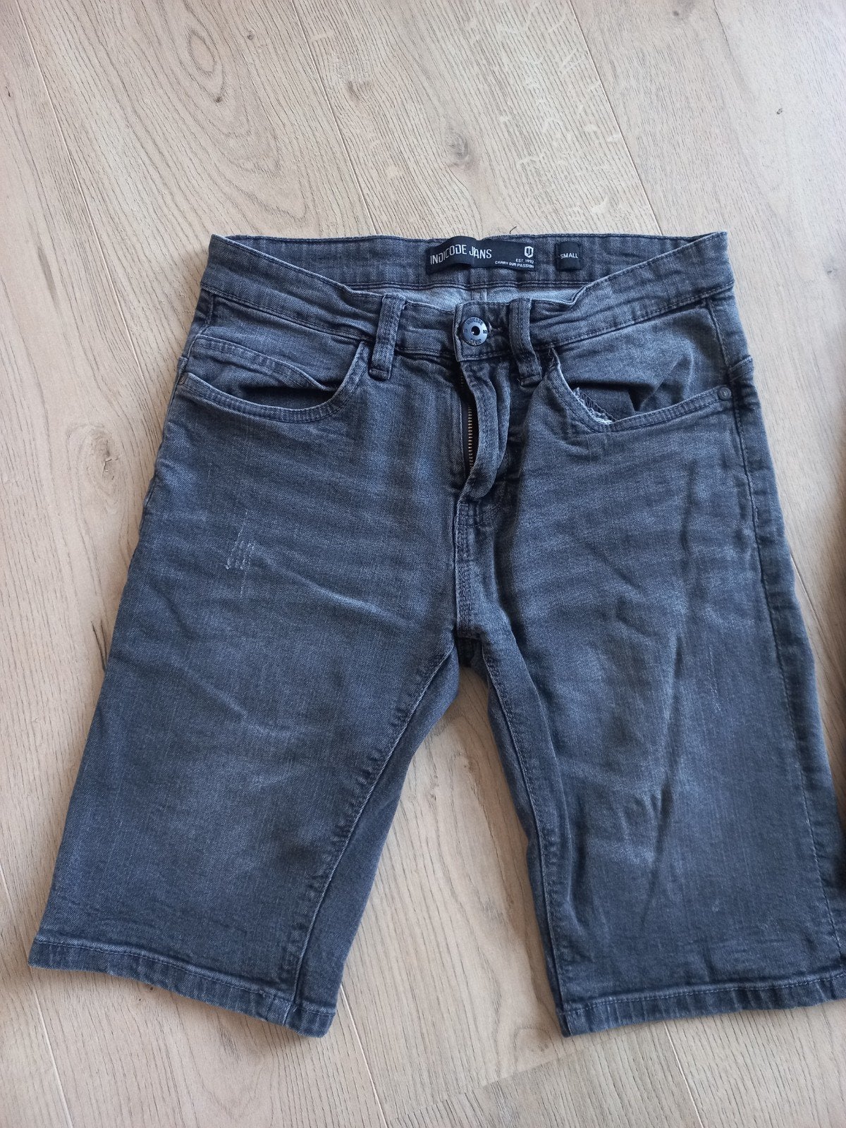 Korte broeken maat S, Ophalen of Verzenden, Zo goed als nieuw, Blauw, W32 (confectie 46) of kleiner