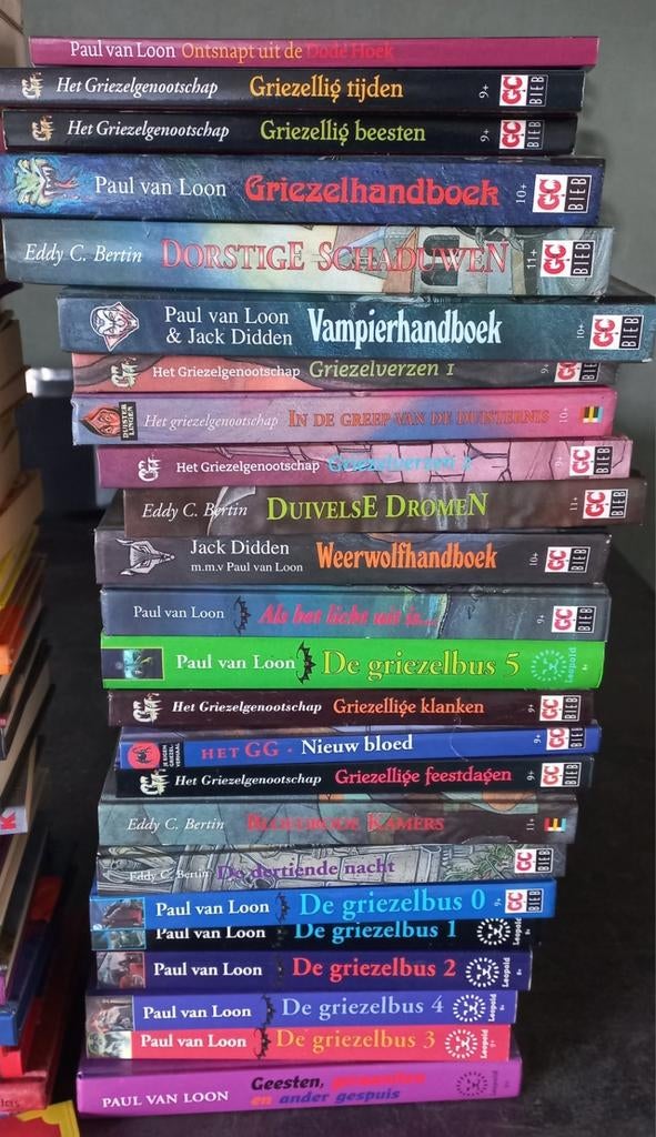 Paul van Loon Griezelgenootschap boeken voor kinderen, Boeken, Ophalen, Zo goed als nieuw, Paul van Loon, Fictie algemeen