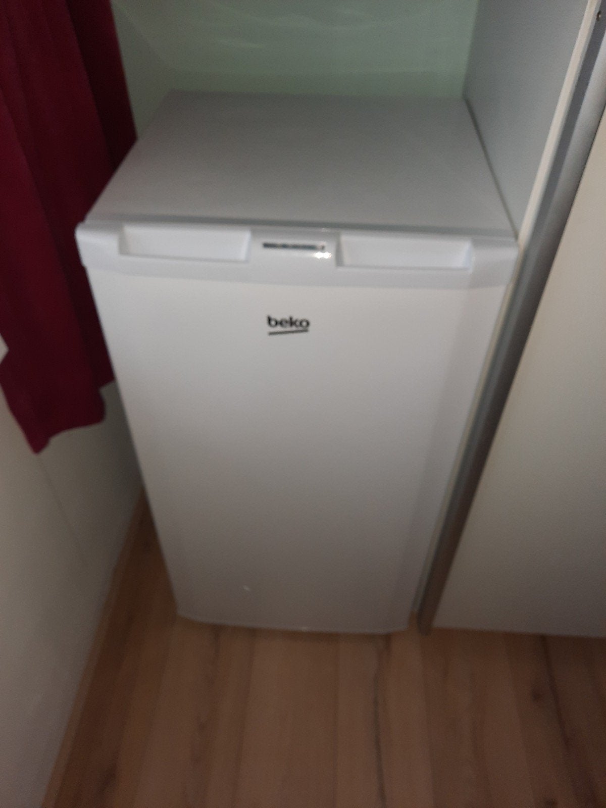 Beko vriezer met energieklasse A+, Gebruikt, 100 tot 150 liter, Met aparte vriezer, Energieklasse A of zuiniger