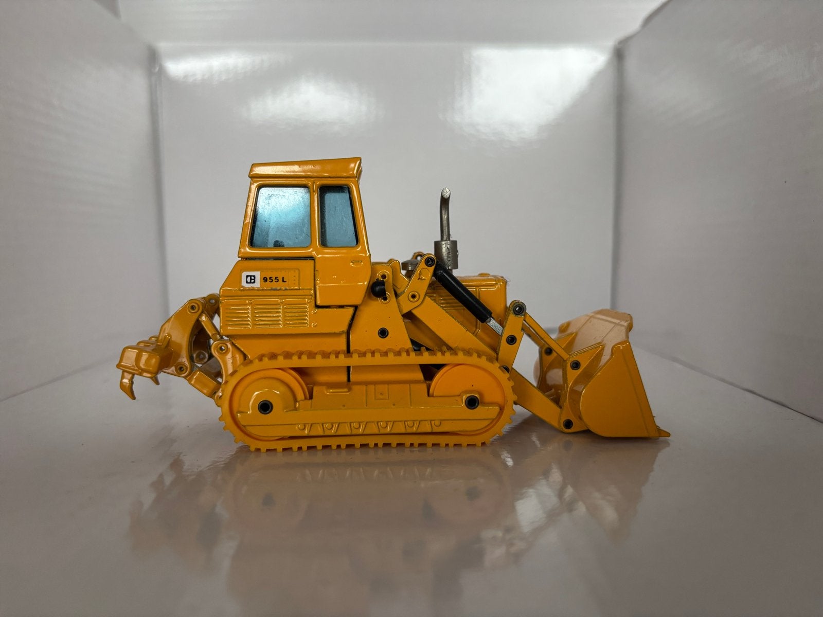Joal Caterpillar 955L Schaalmodel - Model 213, Ophalen of Verzenden, Gebruikt