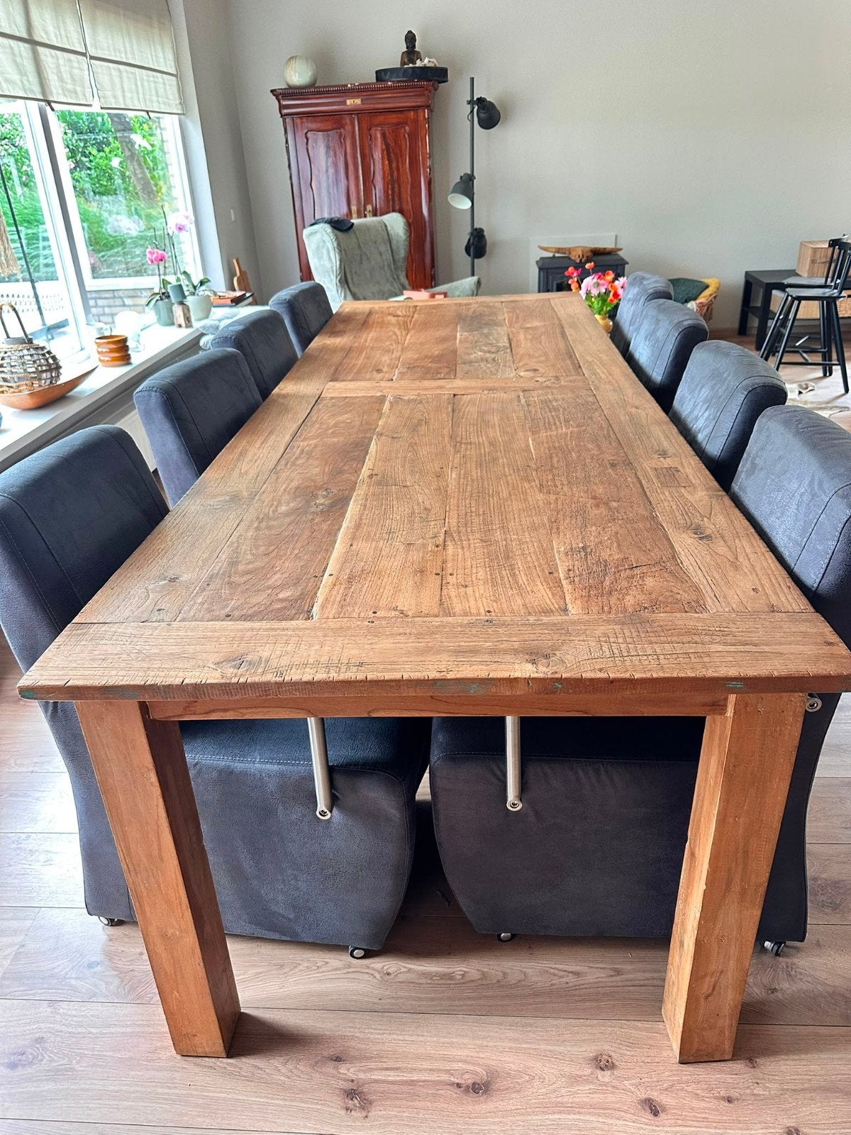 Tafel en stoelen, Ophalen, Zo goed als nieuw, 6 tot 8 stoelen