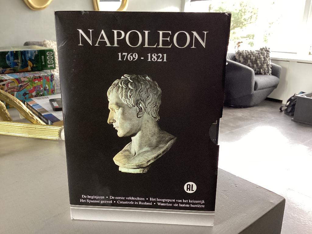 Dvd serie Napoleon 1769-1821, Alle leeftijden, Ophalen of Verzenden, Zo goed als nieuw, Boxset