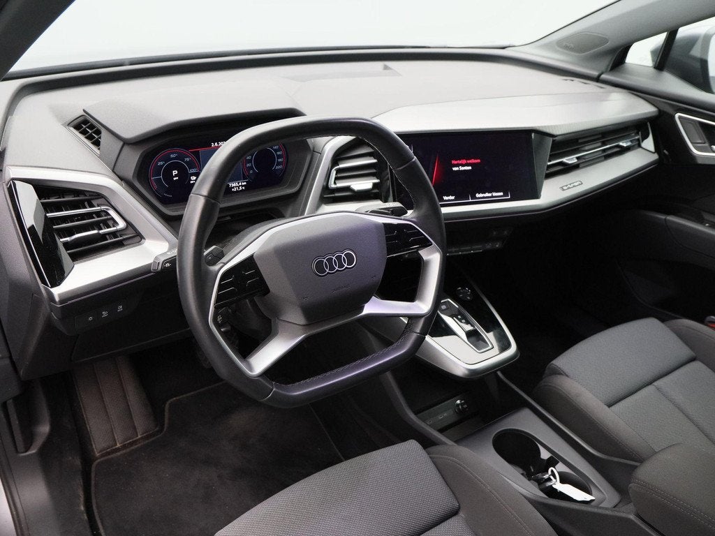 Audi Q4 e-tron 45 quattro Advanced edition 77 kWh 265 Pk | S, Automatische klimaatregeling, Stof, Gebruikt, Zwart