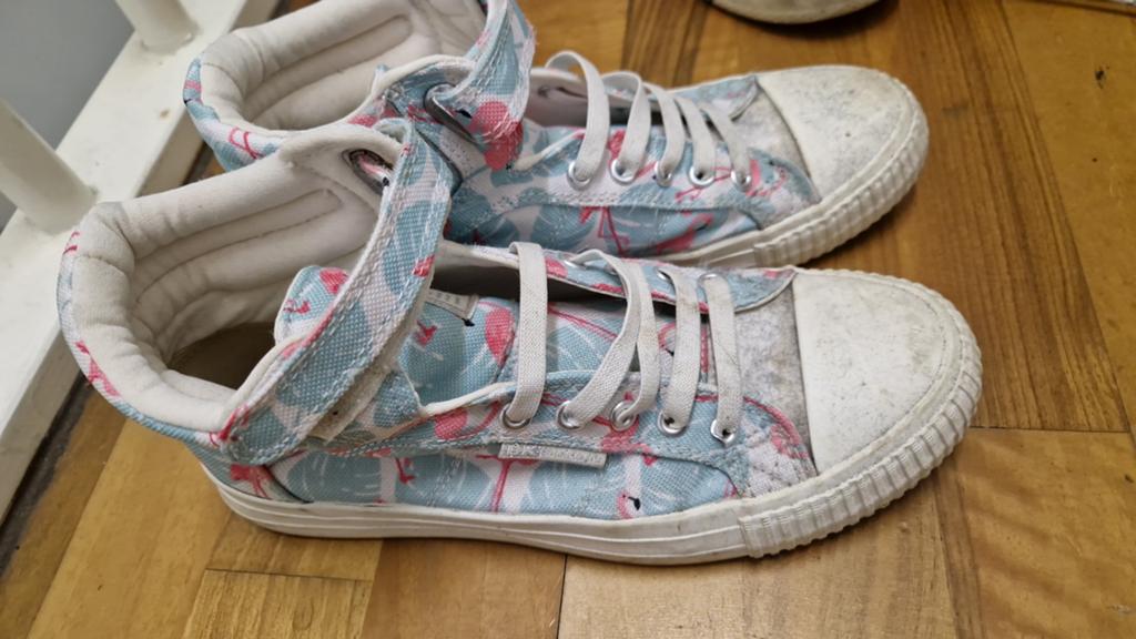 Gratis schoenen, Kleding | Dames, Ophalen of Verzenden, Zo goed als nieuw, Wandelschoenen