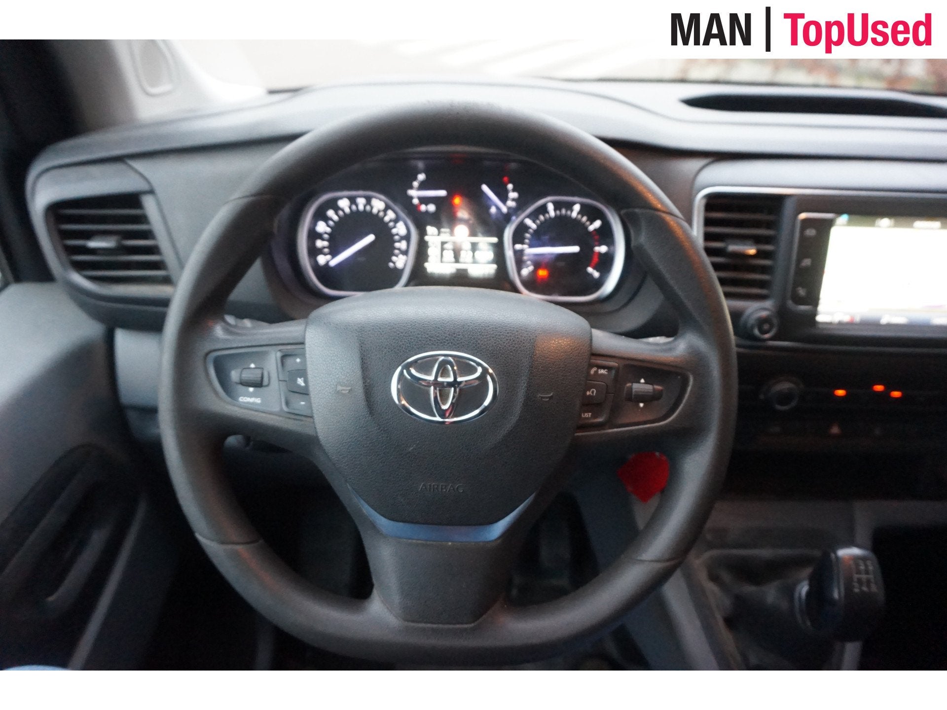 Toyota ProAce Compact 1.6 D-4D Cool Comfort / Trekhaak / Nav, Auto's, Voorwielaandrijving, Gebruikt, Euro 6, 4 cilinders
