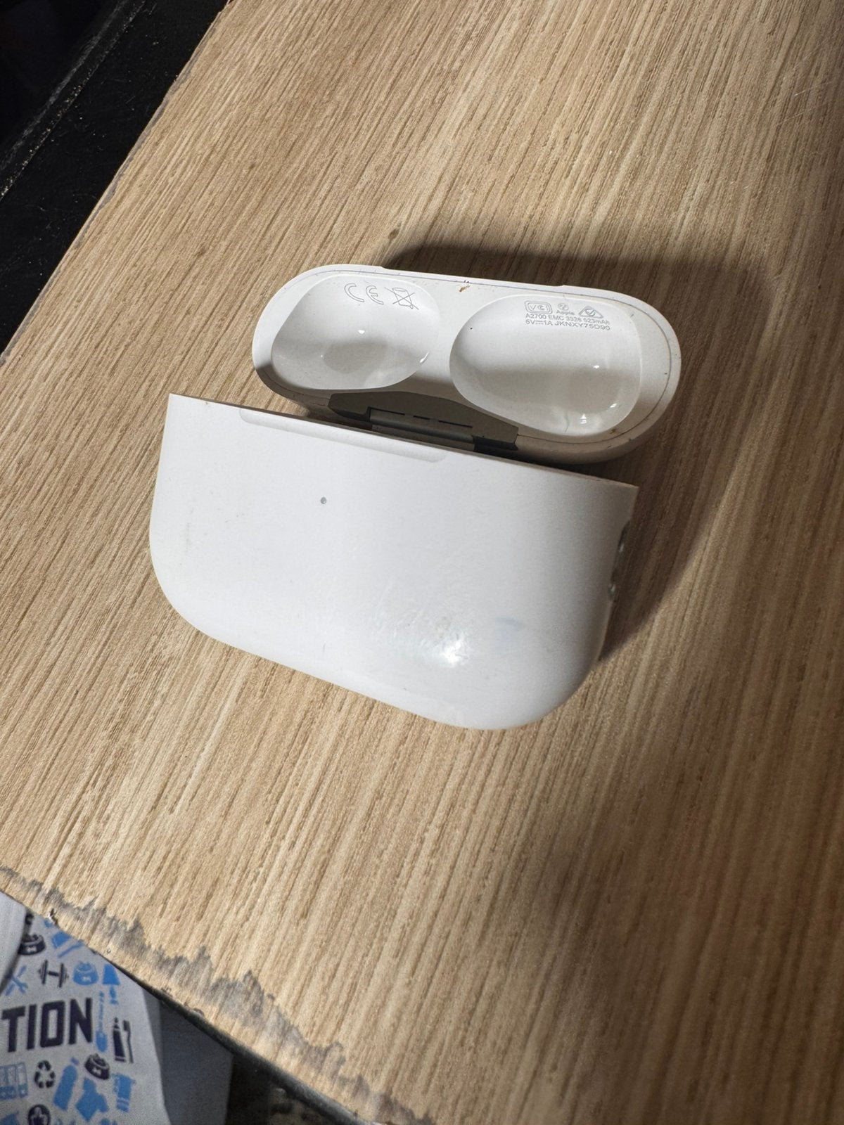 Airpods pro oplaadcase, Telecommunicatie, Mobiele telefoons | Oordopjes, Ophalen of Verzenden, Zo goed als nieuw