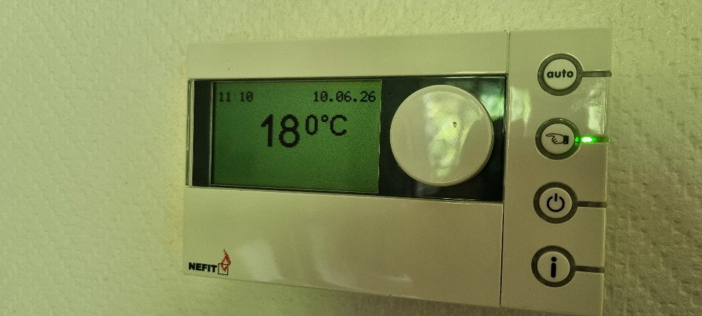 Nefit Moduline 300 met boekje, Ophalen of Verzenden, Slimme thermostaat, Zo goed als nieuw