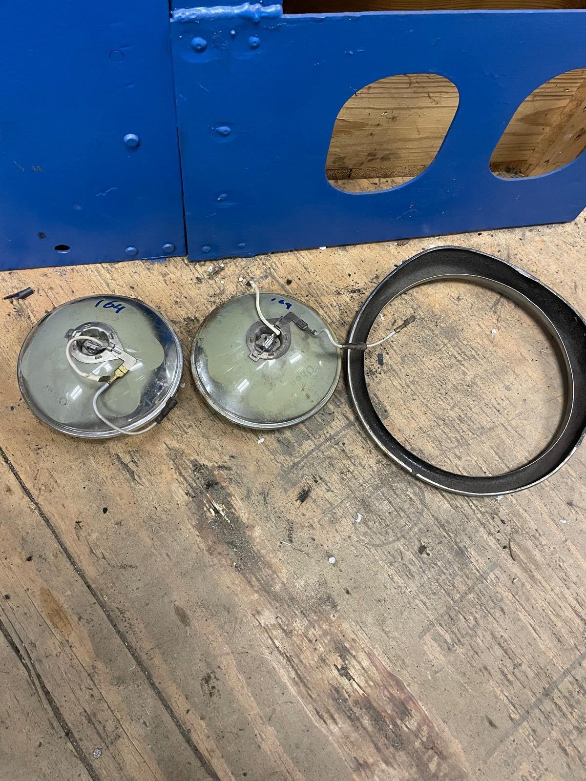 TWEE MISTLAMPEN VOLVO 164, Auto-onderdelen, Ophalen, Volvo