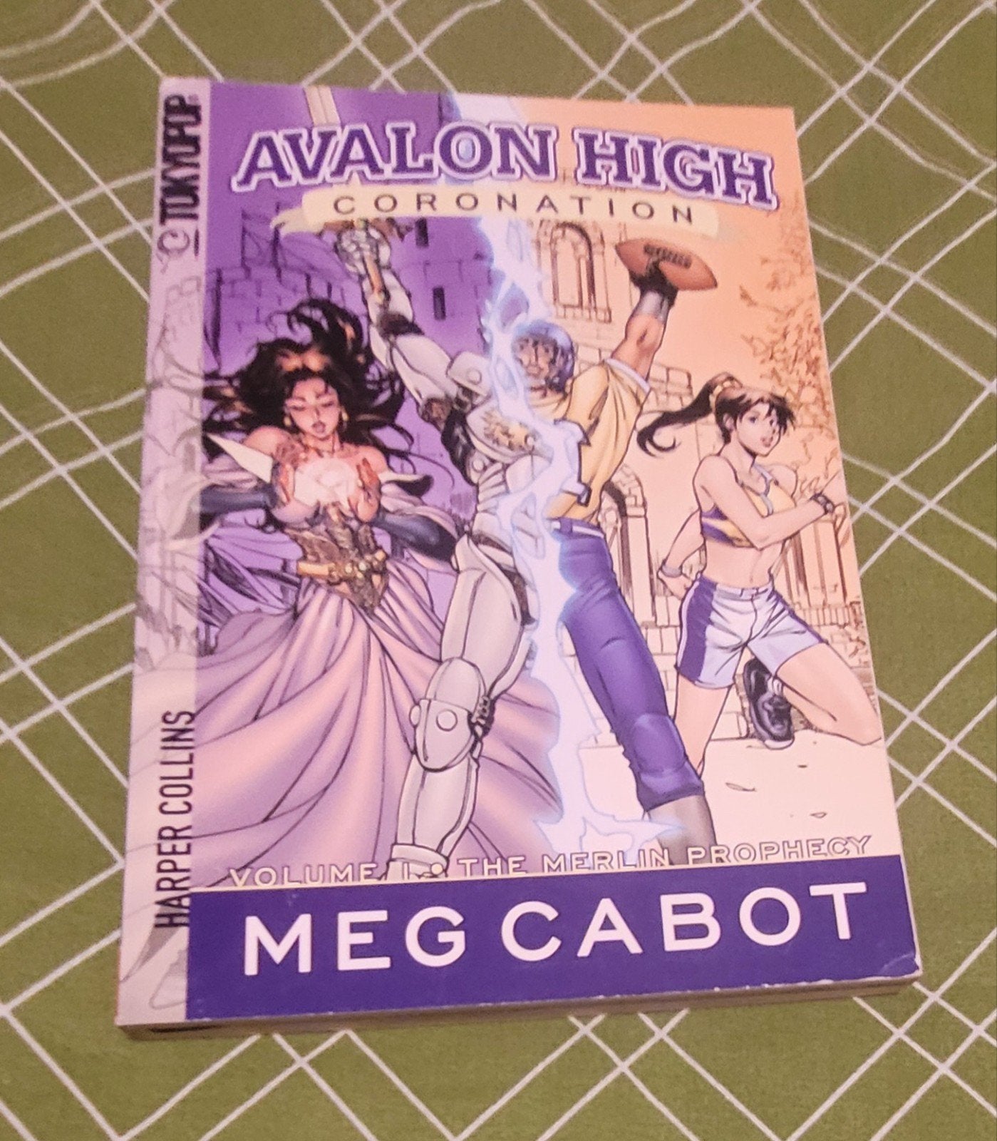 Manga Avalon high coronation vol. 1, Boeken, Ophalen of Verzenden, Gelezen
