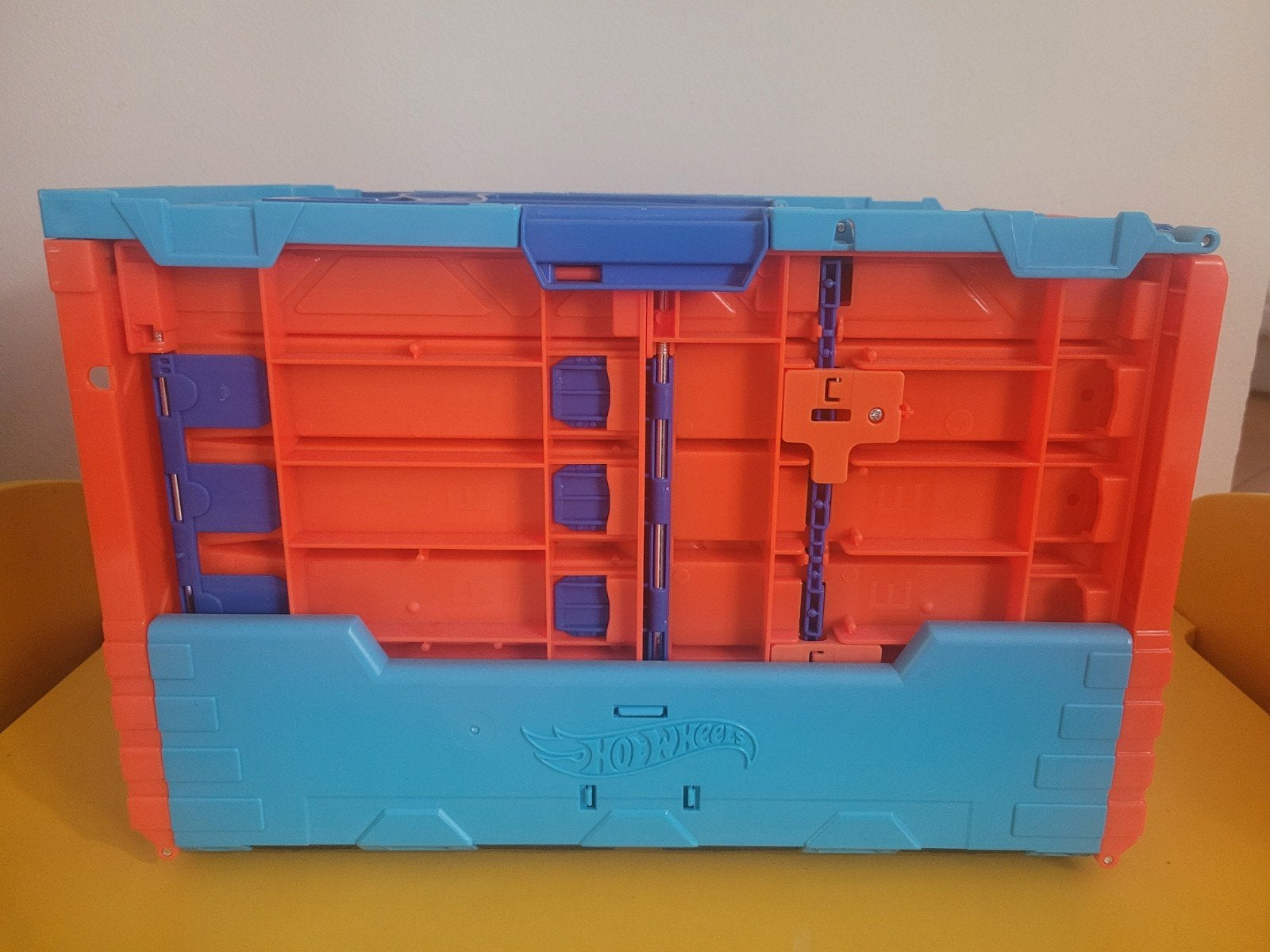 HOTWHEELS MEGASET: oplegger, racekrat, circa 40 auto's, Gebruikt, Ophalen of Verzenden, Hot Wheels, Met looping