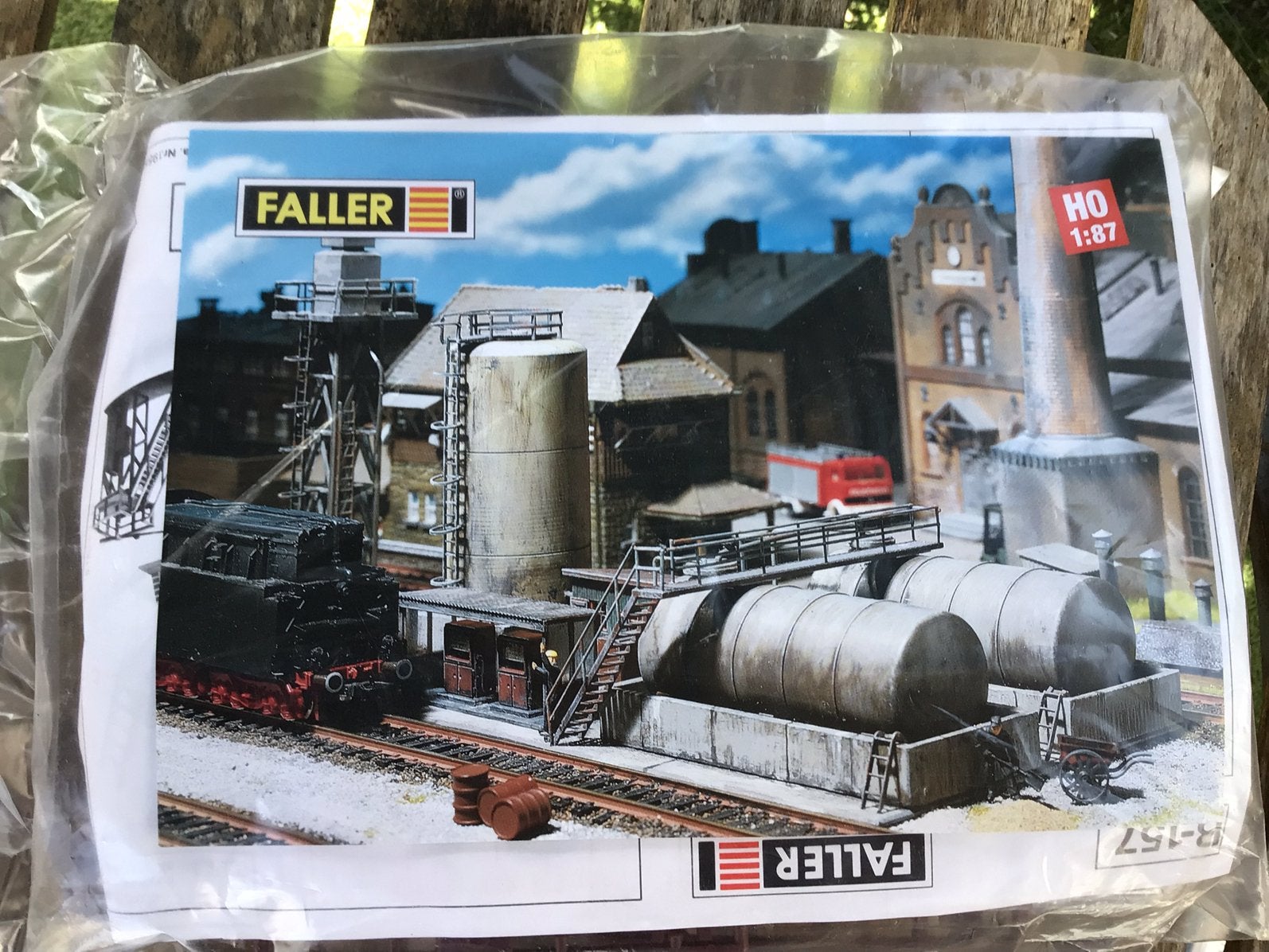 Faller diesel,fuel, Hobby en Vrije tijd, Modeltreinen | H0, Overige merken, Gelijkstroom of Wisselstroom, Brug, Tunnel of Gebouw