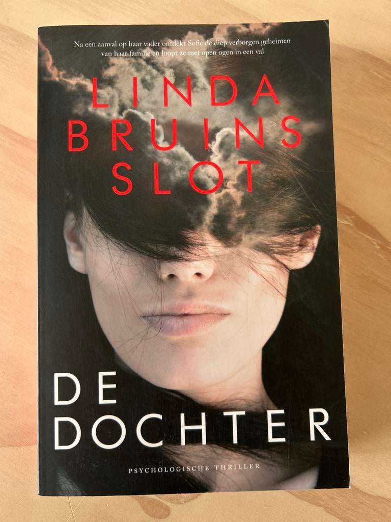 De Dochter - Linda Bruins Slot, Ophalen of Verzenden, Gelezen, Nederland
