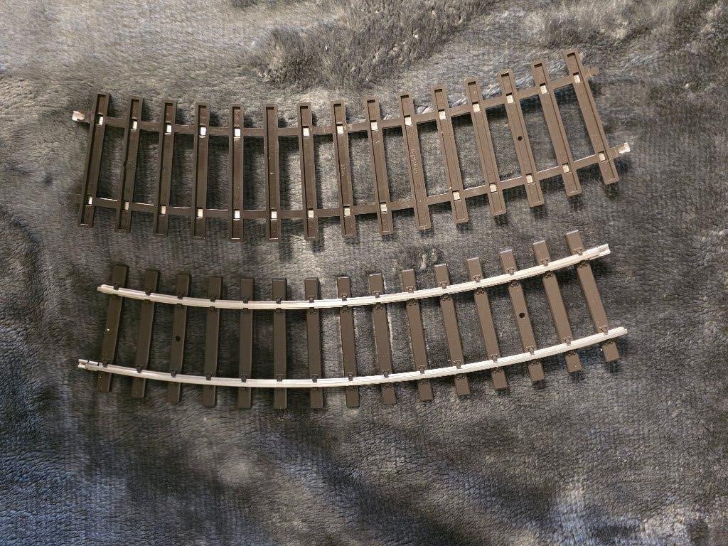 Marklin Spoor 1 gebogen rails 5922 nieuw, 12stuks=360 graden, Hobby en Vrije tijd, Verzenden, Gelijkstroom of Wisselstroom, Nieuw