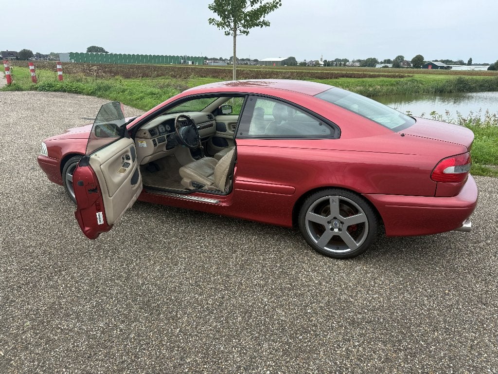 Volvo C70 2.3 T-5 AUT 1998 Rood, Auto's, C70, Beige, 1507 kg, 1600 kg