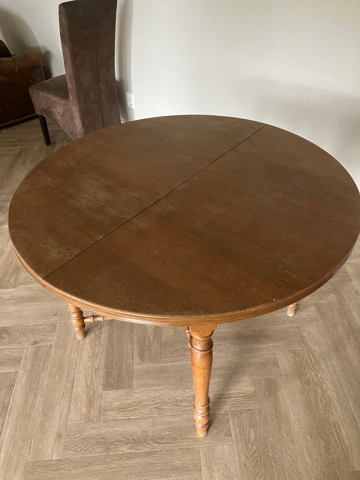 Uitschuifbare ronde eettafel van hout, Antiek en Kunst, Antiek | Meubels | Tafels, Ophalen