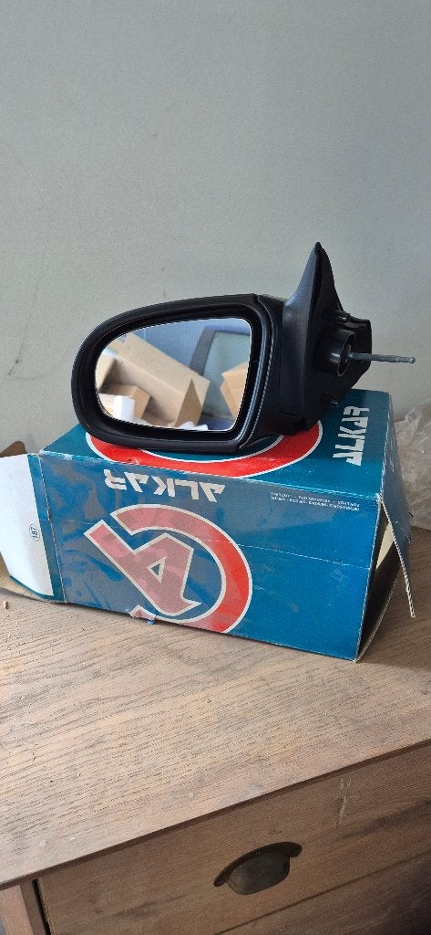 opel corsa b 93-00 spiegels, Auto-onderdelen, Spiegels, Ophalen of Verzenden, Nieuw, Opel