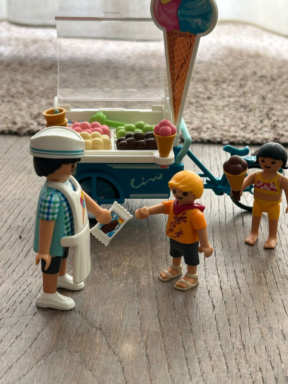 Playmobil 9426 ijscoman compleet op ijsschep na, Gebruikt, Complete set, Figuren, Family fun