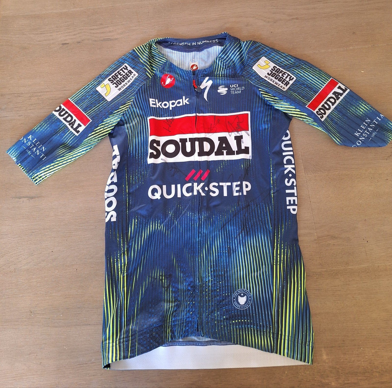 Soudal Quickstep 2026 gesigneerd wielershirt, Ophalen of Verzenden, Nieuw, Kleding