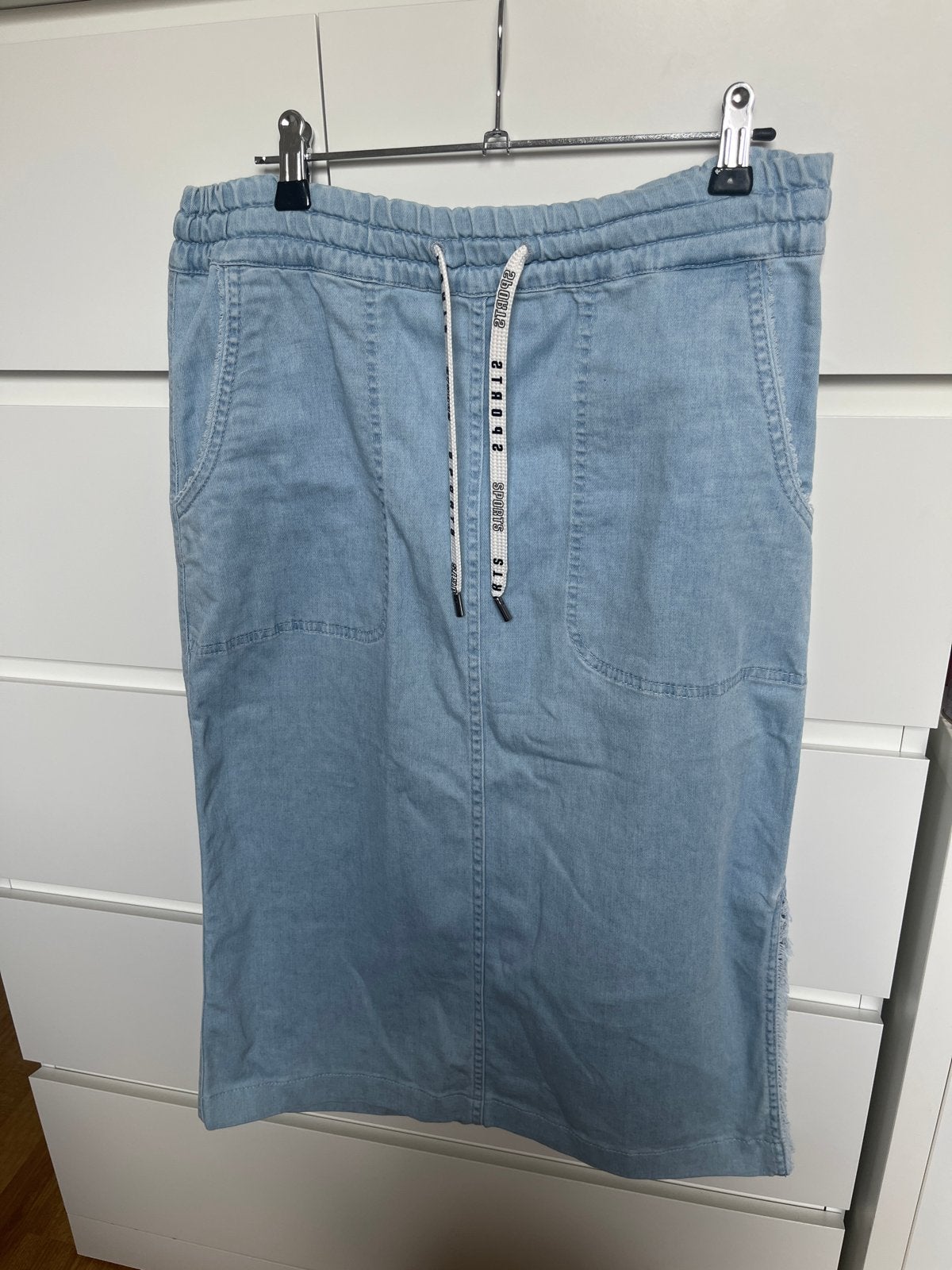 Nieuwe Marccain spijkerrok - Maat N3 (M), Kleding | Dames, Rokken, Maat 38/40 (M), Blauw, Nieuw, Ophalen of Verzenden