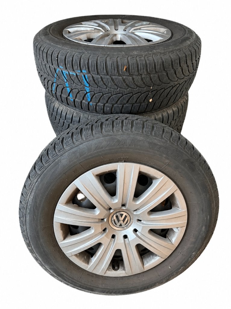Winterbanden op stalen velgen voor VW Tiguan (Bridgestone), Auto-onderdelen, Banden en Velgen, Ophalen, 16 inch, Banden en Velgen