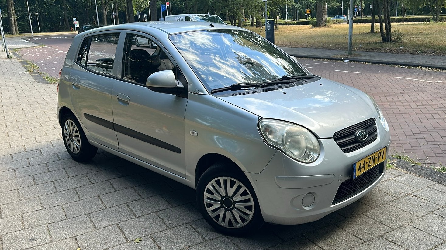 Kia Picanto 1.0 2008 Grijs, Auto's, Voorwielaandrijving, 836 kg, 4 cilinders, 400 kg