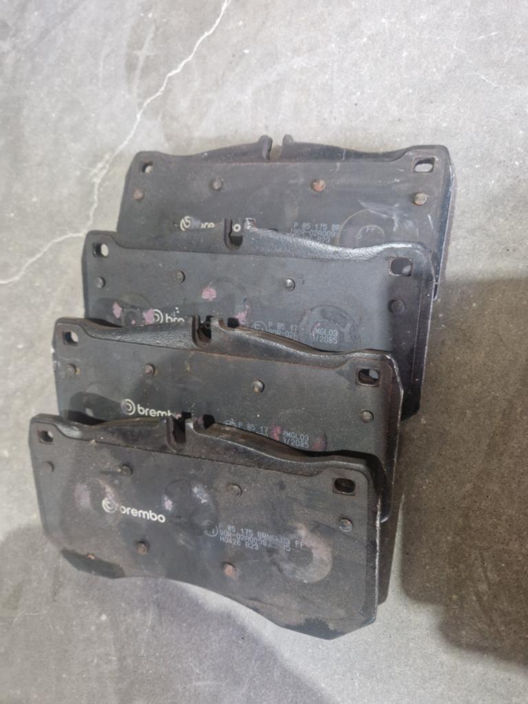 Brembo remblokken - Nieuwstaat audi rs6 rs7 p85175, Auto-onderdelen, Remmen en Aandrijving, Ophalen of Verzenden, Gebruikt, Audi
