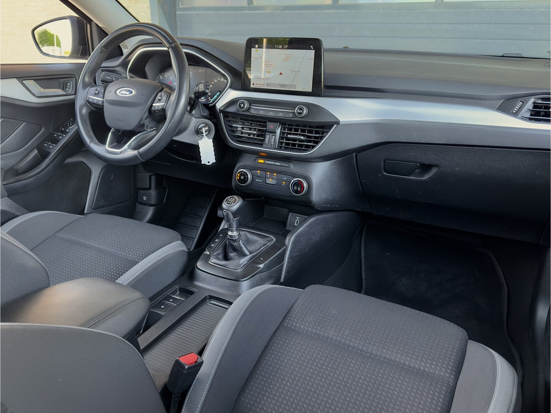 Ford FOCUS Wagon 1.0 ECOBOOST EDITION NW-MODEL! NAVI AIRCO A, Auto's, Dealer onderhouden, 101 pk, Gebruikt, Euro 6