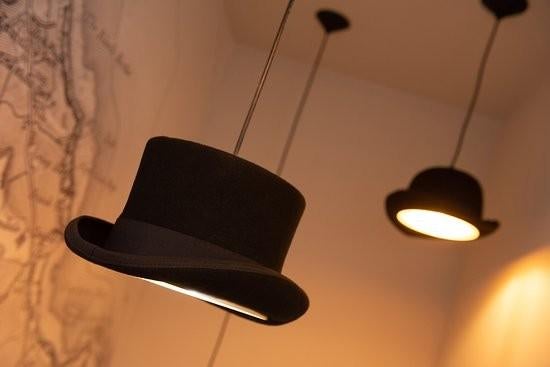 Prachtige vilten hoed design LAMP, Huis en Inrichting, Lampen | Hanglampen, Ophalen, Stof, Minder dan 50 cm
