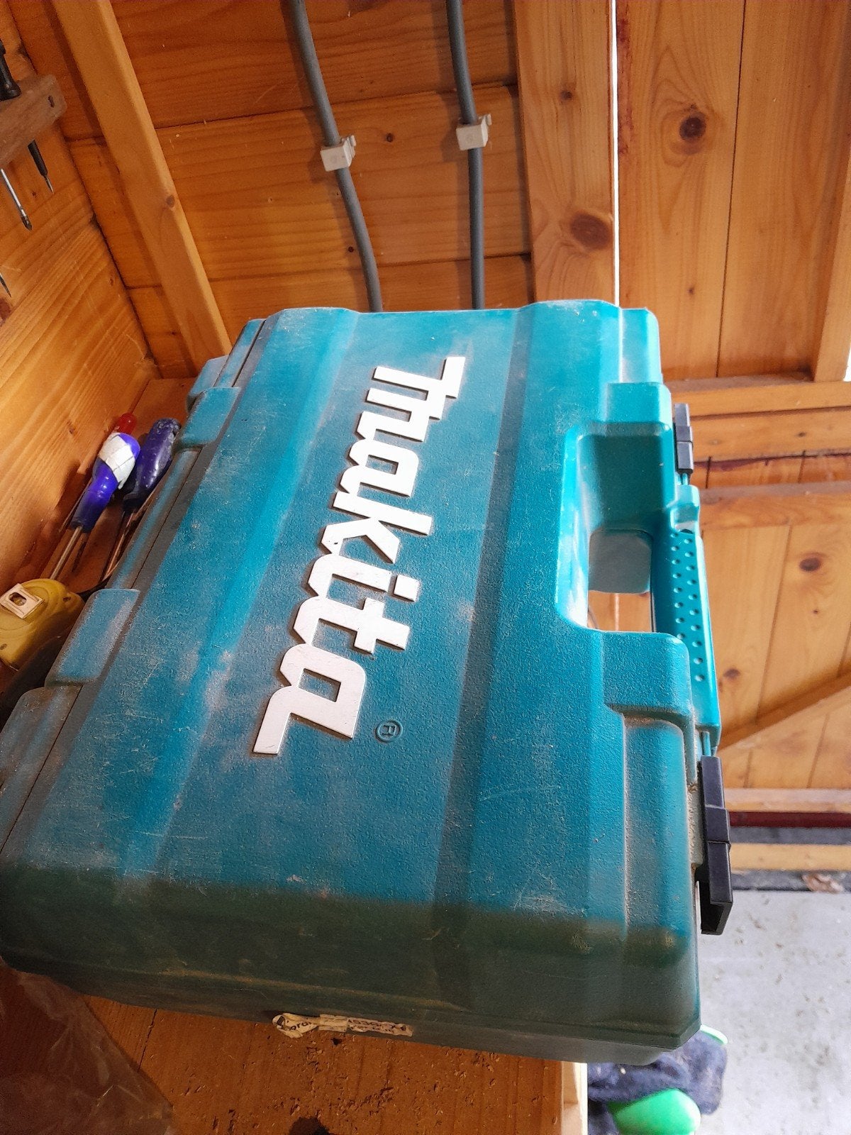 lege makita koffer, Ophalen