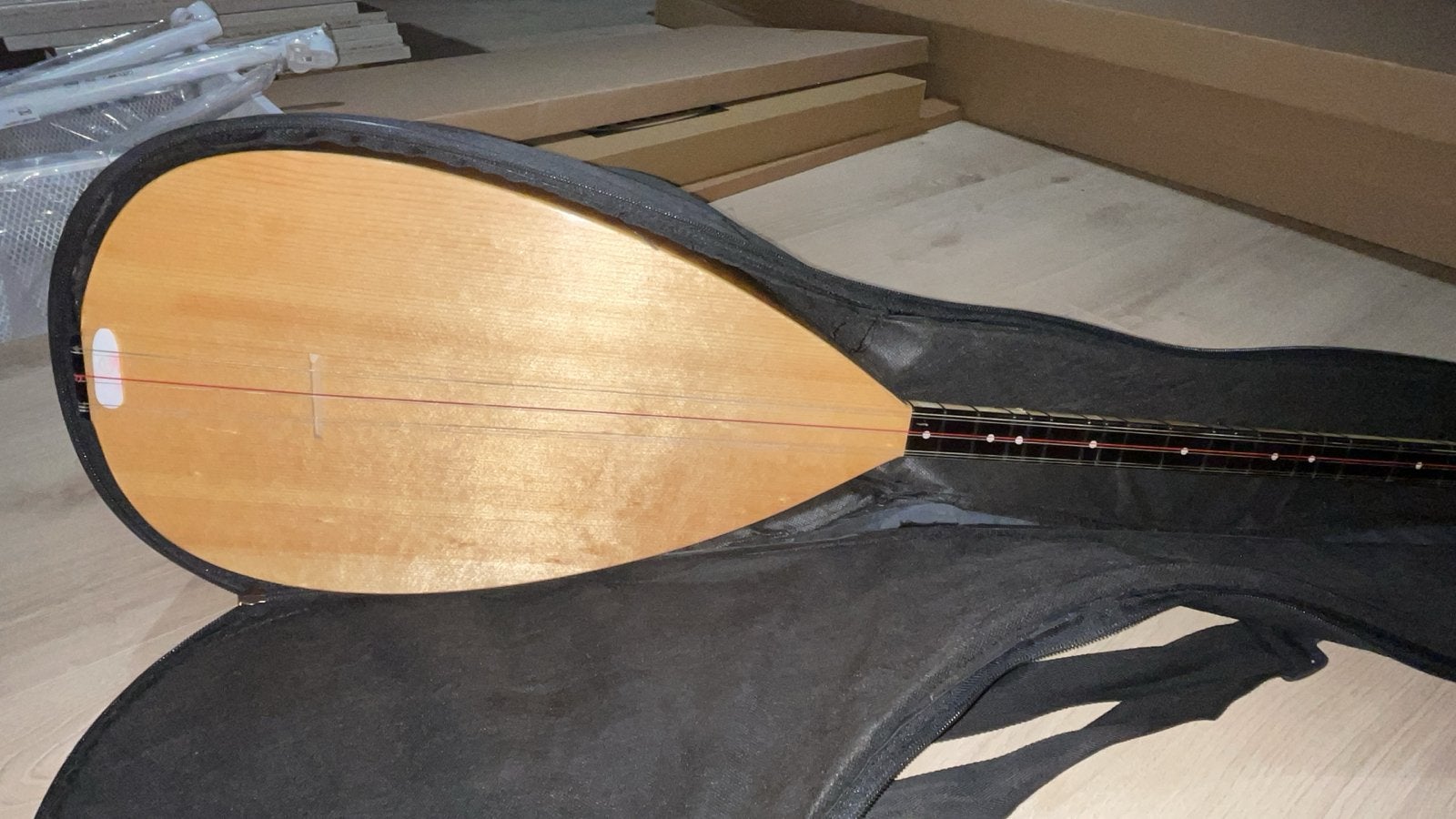 Mooie Saz met hoes - Zo goed als nieuw, Muziek en Instrumenten, Ophalen of Verzenden, Zo goed als nieuw, Luit, Saz of Bouzouki
