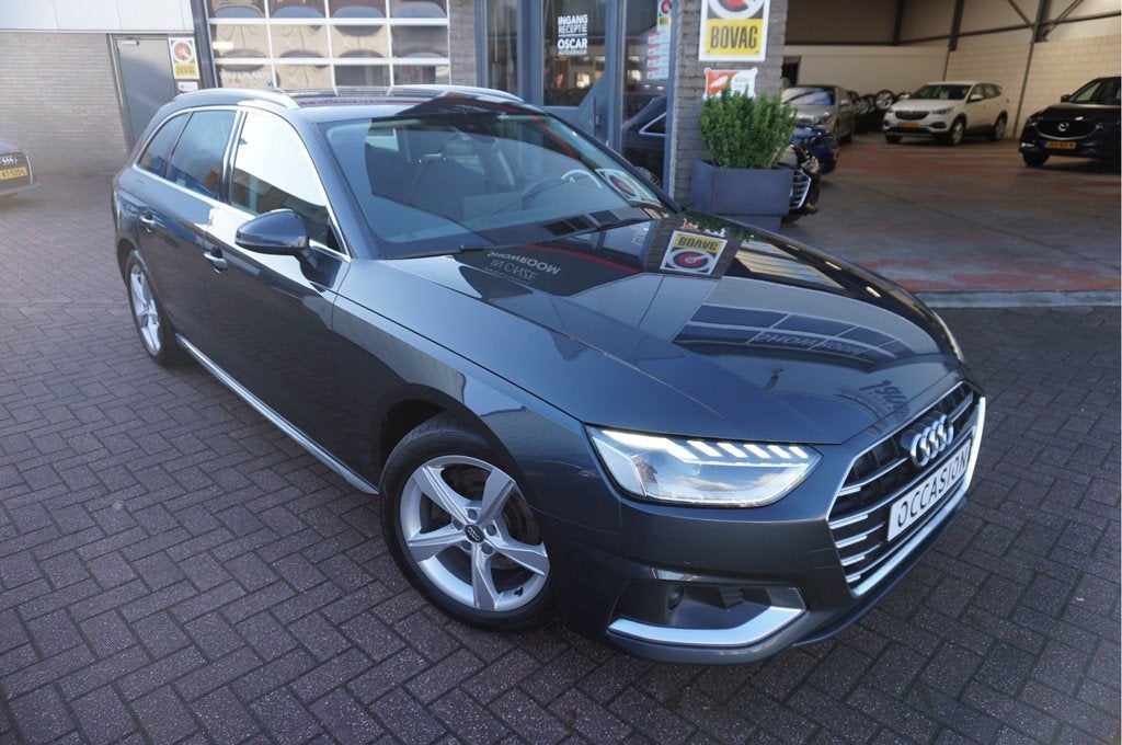 Audi A4 Avant 40 TFSI Pro Line Automaat (bj 2019), Auto's, Audi, Stof, Gebruikt, Zwart, 1984 cc