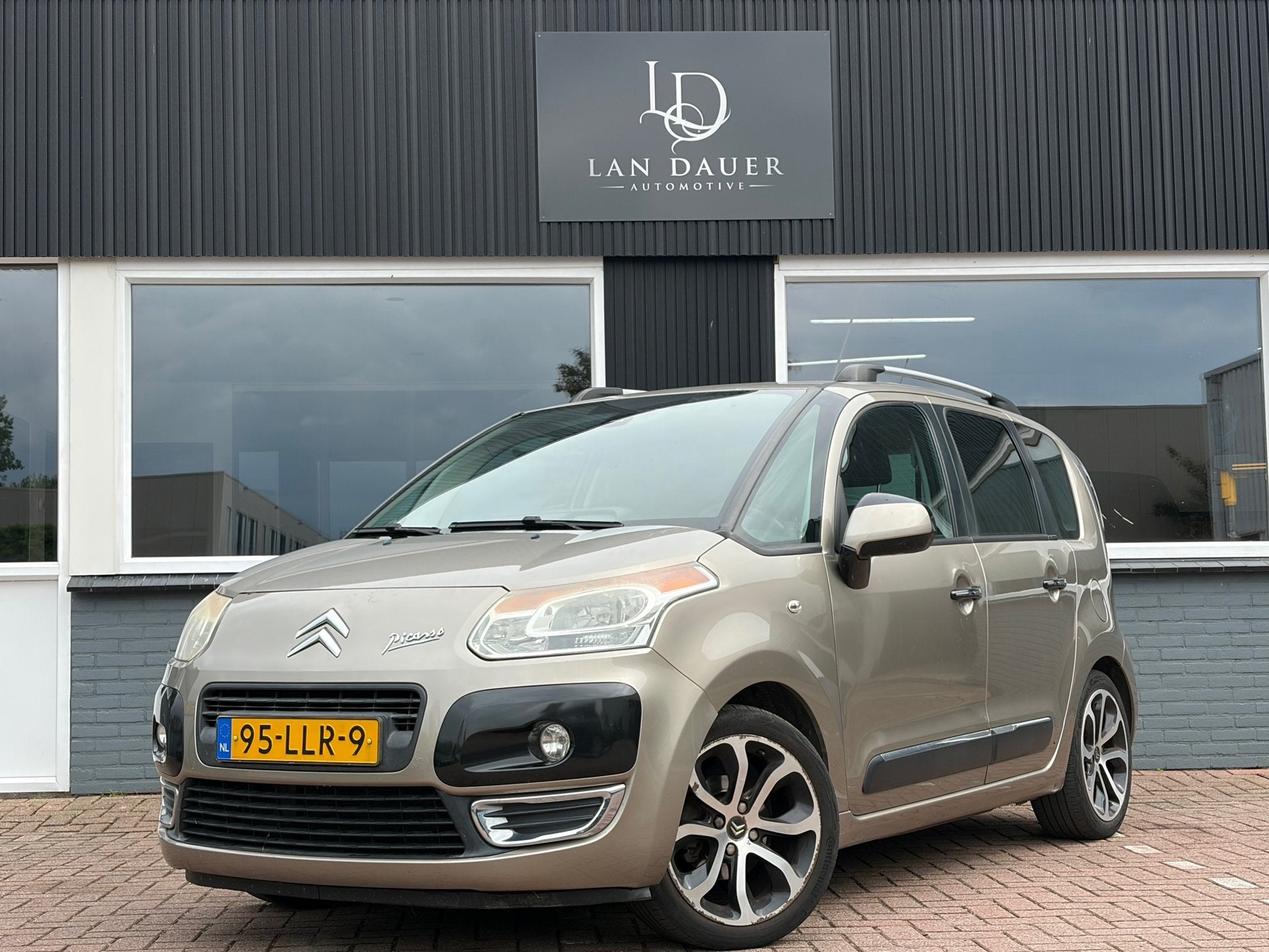 Citroen C3 Picasso 1.4 VTi Exclusive / LPG / Lees tekst, Auto's, Voorwielaandrijving, Gebruikt, 1264 kg, Beige