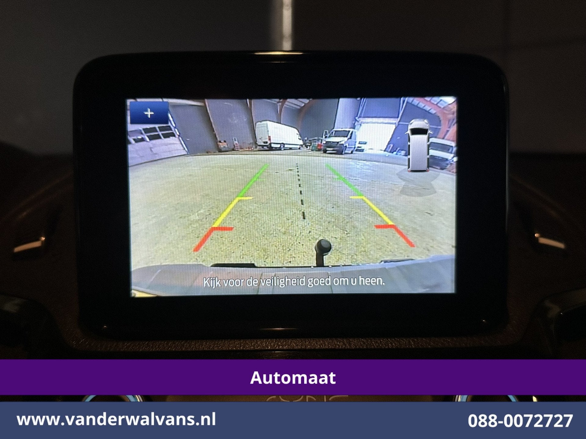 Foto 3 van Ford Transit Connect 1.5 EcoBlue 100pk Automaat L2H1 Euro6 A