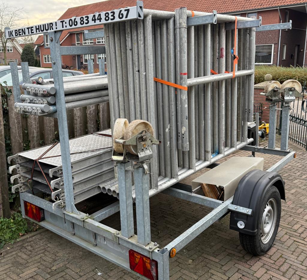 Rolsteiger op aanhangwagen Max. 10.20 M *”VEILIG klussen”*, Doe-het-zelf en Verbouw, Ophalen, Gebruikt, Rolsteiger of Kamersteiger