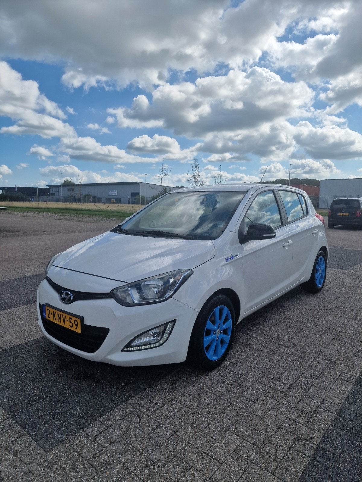 Hyundai i20 1.2I 5-DRS 2013 Wit, 450 kg, 31 €/maand, 4 cilinders, Wit