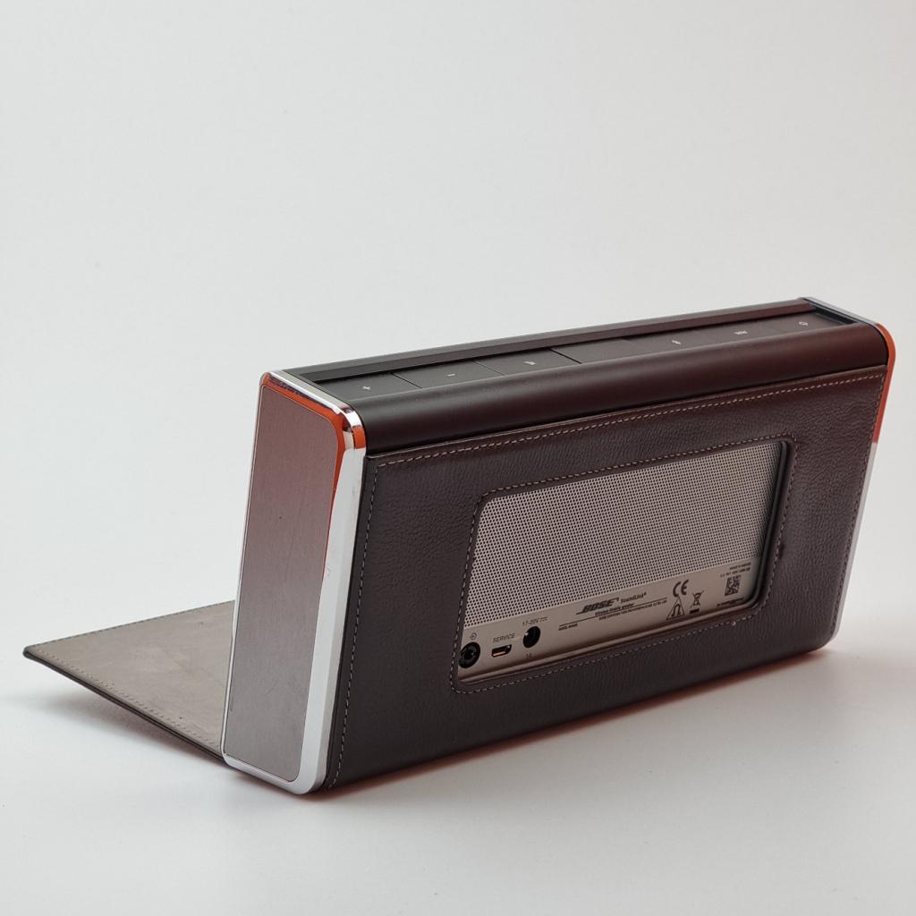 Bose Soundlink Wireless Mobile Speaker Grijs, Bose, Zo goed als nieuw, Support@bose.com, The Mountain
Framingham, MA 01701
USA