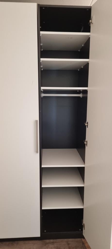 2 IKEA Pax kasten: 40 euro per kast. Zie omschrijving, Ophalen, Gebruikt, 200 cm of meer, Met plank(en)