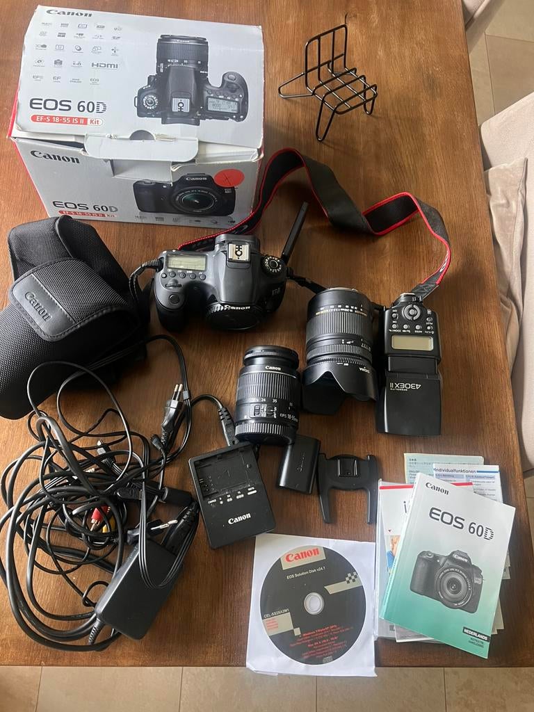 Canon eos 60D, Ophalen of Verzenden, Zo goed als nieuw, Canon, Geen optische zoom